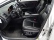Toyota Avensis - 2.0 VVTi Executive Business Automaat | Leder | Navigatie | Trekhaak 1.800kg - 1 - Thumbnail