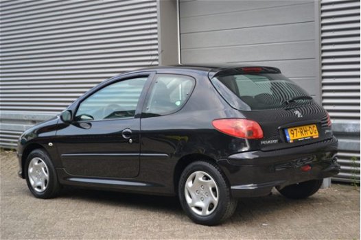 Peugeot 206 - 1.4 HDi Air-line 2 AIRCO ELEK. RAMEN + INRUIL MOGELIJK - 1