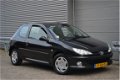 Peugeot 206 - 1.4 HDi Air-line 2 AIRCO ELEK. RAMEN + INRUIL MOGELIJK - 1 - Thumbnail