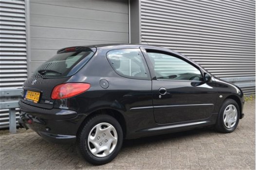 Peugeot 206 - 1.4 HDi Air-line 2 AIRCO ELEK. RAMEN + INRUIL MOGELIJK - 1