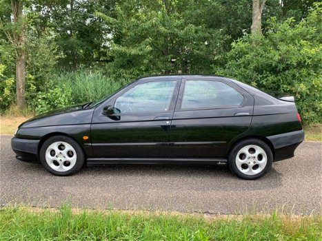 Alfa Romeo 146 - 1.4-16V T.Spark Junior Airco/Nieuwe APK/Rijdt Goed - 1