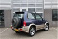 Suzuki Grand Vitara - 2.0i 4X4 Airco N.A.P. Trekhaak - 1 - Thumbnail