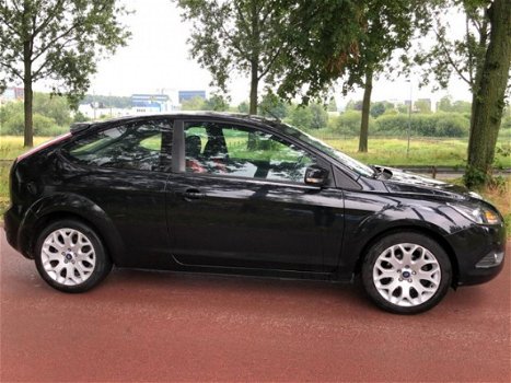 Ford Focus - 1.6 Titanium - 1