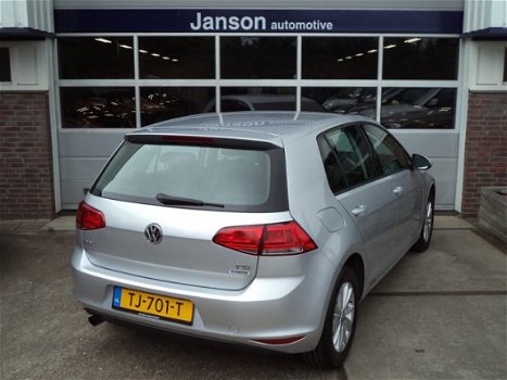 Volkswagen Golf - 1.2 TSI Connected Series 5 drs. 110 PK. Climate control Cruise control , 4x electr - 1