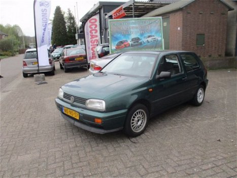 Volkswagen Golf - 1.6 Atlanta Sport - 1