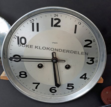 === Regulateur uurwerk = Urgos = gebruikt === 40347 - Afbeelding 2