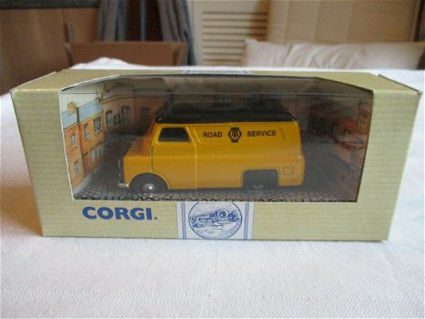 1:43 Corgi Classics 96904 Bedford CA Van AA Road Services - 0