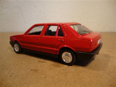 1:43 Polistil E2045 05303 Fiat Croma rood Made in Italy los model - 6