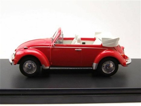 1:43 Premium X 1973 Volkswagen Kever Cabriolet rood - 2