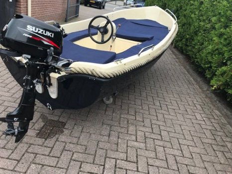 Wiedesloep 431 met Suzuki 6 PK 4 Takt - 6