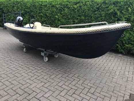 Wiedesloep 431 met Suzuki 6 PK 4 Takt - 7