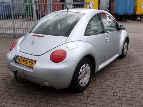 Volkswagen New Beetle - 1.6 Turijn met airco - 1