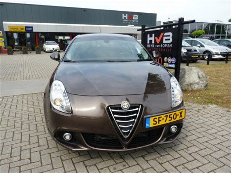 Alfa Romeo Giulietta - 1.6 JTDm Exclusive - 1