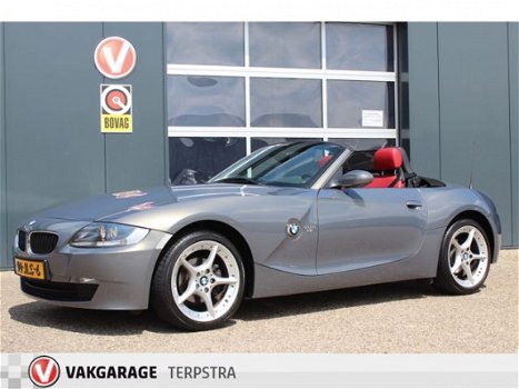 BMW Z4 Roadster - 2.5i Executive (177pk) Automaat/ Navi/ Leder/ Clima/ Cruise/ Stoelverw./ Elek. pak - 1