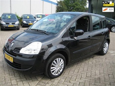 Renault Grand Modus - 1.2 TCE Expression BJ09-NW-APK-TOP - 1
