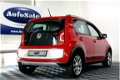 Volkswagen Up! - 1.0 Cross Up BlueMotion 1eEIGNR NAVI BLEUTH PDC CRUISE '14 - 1 - Thumbnail