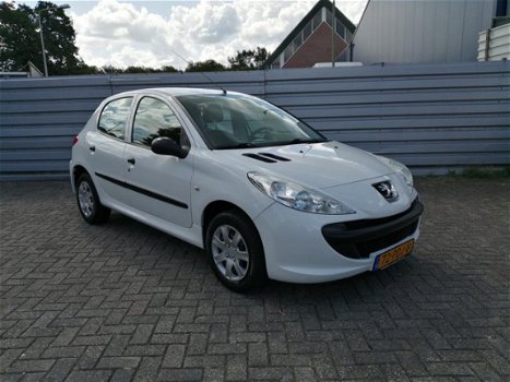 Peugeot 206 - 1.1 XR - 1