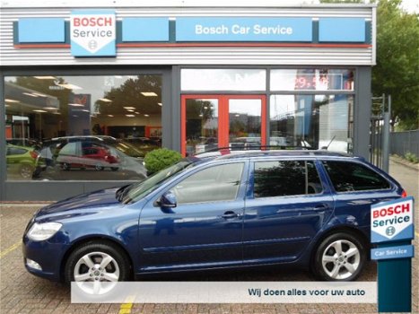 Skoda Octavia Combi - 1.2 TSI Arctic CLIMATE CONTROL CRUISE CONTROL Financiering vanaf € 193, 00 per - 1