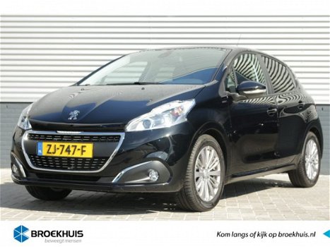 Peugeot 208 - 1.2 PureTech Signature NAVI LEDER PDC CRUISE ACTIE Financieren vanaf 2.9% - 1