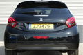 Peugeot 208 - 1.2 PureTech Signature NAVI LEDER PDC CRUISE ACTIE Financieren vanaf 2.9% - 1 - Thumbnail