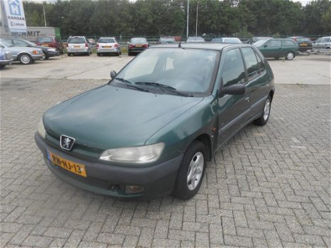 Peugeot 306 - 1.6 XR - 1