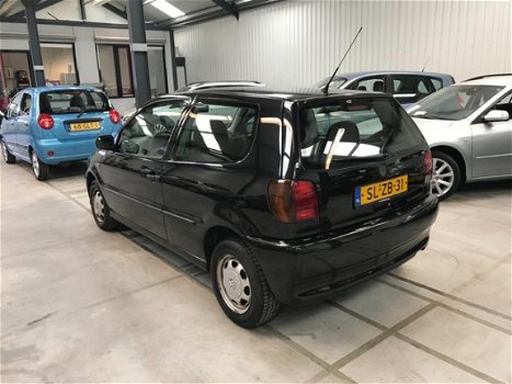 Volkswagen Polo - 1.6 STUURBEKRACHTIGING/NAPAPK - 1