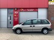 Chrysler Voyager - 2.4i SE Luxe , NAP - 1 - Thumbnail