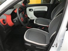 Renault Twingo - SCe 70 Collection R&Go NAVI / Pack Look int. Rouge / DEMO