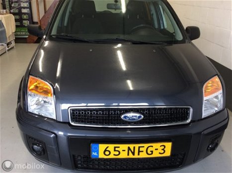 Ford Fusion - 1.4-16V Cool & Sound - 1