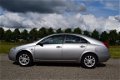 Nissan Primera - 1.8 Visia Climate, Cruise, R-cam, Trekhaak - 1 - Thumbnail