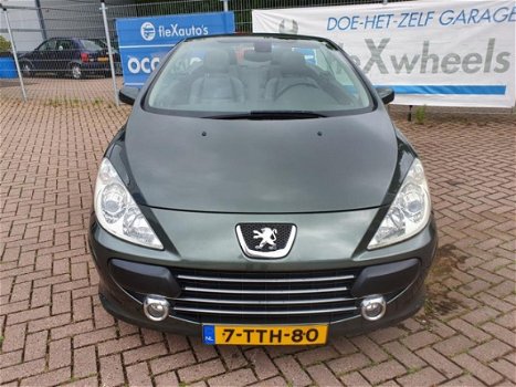 Peugeot 307 CC - 2.0-16V 2e eigenaar, Leder, Climat control , Elektrische raam en spiegel bediening - 1