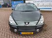 Peugeot 307 CC - 2.0-16V 2e eigenaar, Leder, Climat control , Elektrische raam en spiegel bediening - 1 - Thumbnail