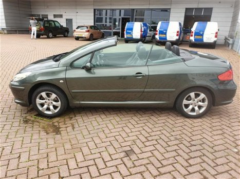 Peugeot 307 CC - 2.0-16V 2e eigenaar, Leder, Climat control , Elektrische raam en spiegel bediening - 1