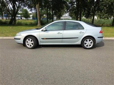 Renault Laguna - 1.6-16V Authentique - 1