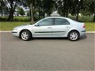 Renault Laguna - 1.6-16V Authentique - 1 - Thumbnail