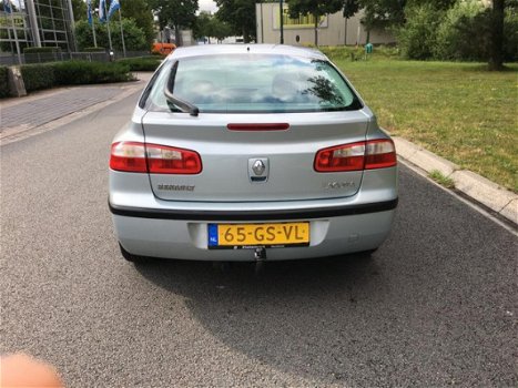 Renault Laguna - 1.6-16V Authentique - 1