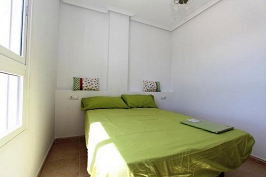 Vernieuwd 2 slaapkamer appartement in Spanje, Costa Blanca, Guardamar del Segura. - 7