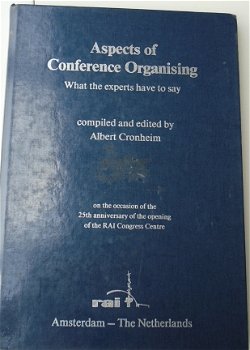 ENGELS ASPECTS OF CONFERENCE ORGANISING 9073649013. - 1