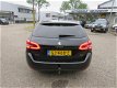 Peugeot 308 SW - 1.6 BlueHDI Blue Lease Executive Pack Leder, trekhaak, Pano, VOL OPTIE Nieuwjaarssa - 1 - Thumbnail