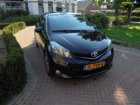 Toyota Yaris - 1.3 16v 99pk 5drs Dynamic Sport Navi, spec. sinds 1968 - 1