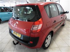 Renault Scénic - 2.0-16V Authentique Comfort / NAVI / PDC / AIRCO / CRUISE