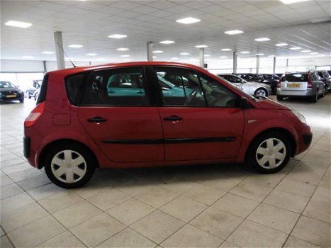 Renault Scénic - 2.0-16V Authentique Comfort / NAVI / PDC / AIRCO / CRUISE - 1