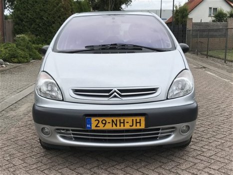 Citroën Xsara Picasso - 1.8i-16V Différence2 - 1