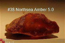 #38 Ruwe Barnsteen Natural Amber Bernstein