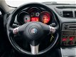 Alfa Romeo GT - 2.0 JTS Distinctive Airco Leer - 1 - Thumbnail