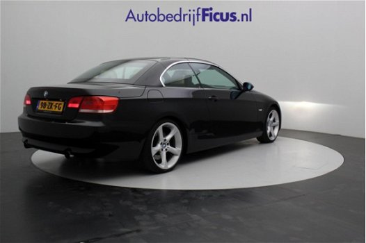 BMW 3-serie Cabrio - 335i ZEER NETTE CABRIO AUTOMAAT MET LEER - 1