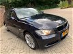 BMW 3-serie Touring - 318i Executive 18 inch , Panodak, Navi Weinig Km - 1 - Thumbnail