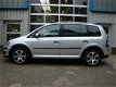 Volkswagen Touran - 1.4 TSI Cross - 1 - Thumbnail