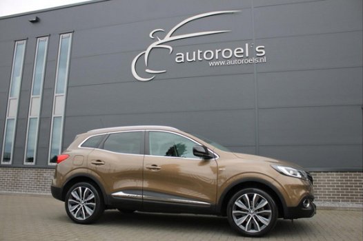 Renault Kadjar - 1.2 TCe Bose / 131 PK / dealer onderhouden / BOSE-uitvoering interieur + exterieur - 1