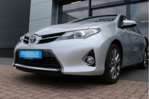 Toyota Auris Touring Sports - 1.8 Hybrid Dynamic - 1